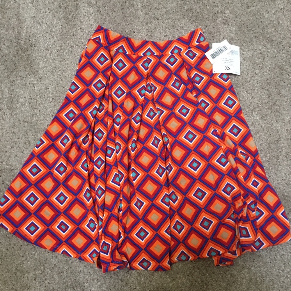 LuLaRoe Madison Skirt NWT XS